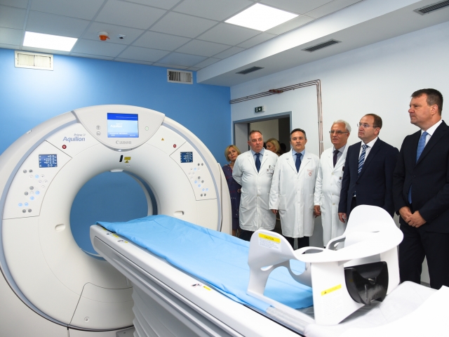 Mirovic poseta klinickom centru (14)